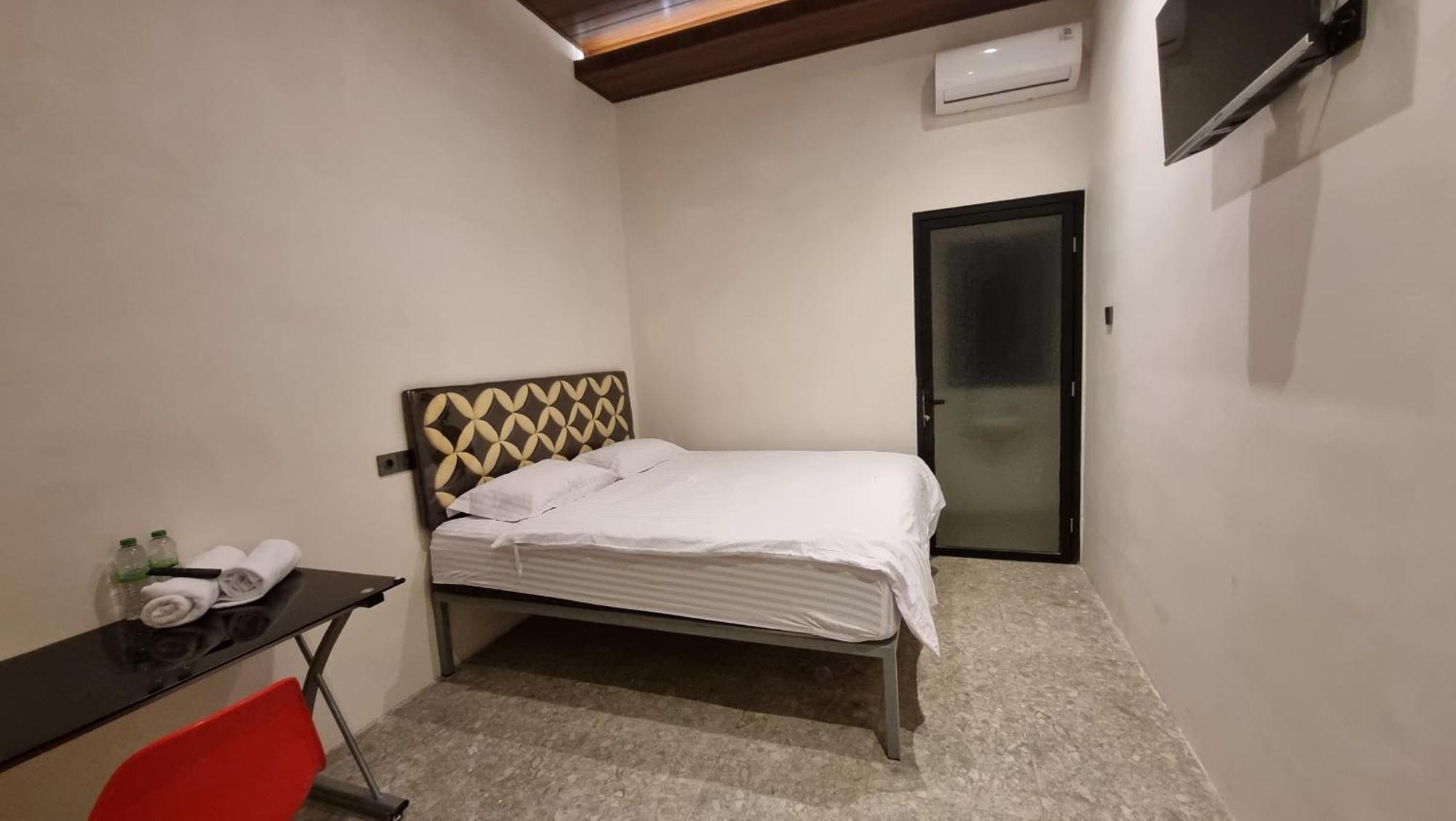 Uni Inn Semarang - Gunung Pati Esterno foto